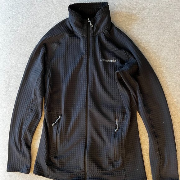 Patagonia R1 Daily Jacket - Picture 1 of 3